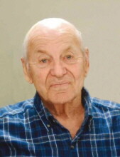 Howard  G.  Luebke