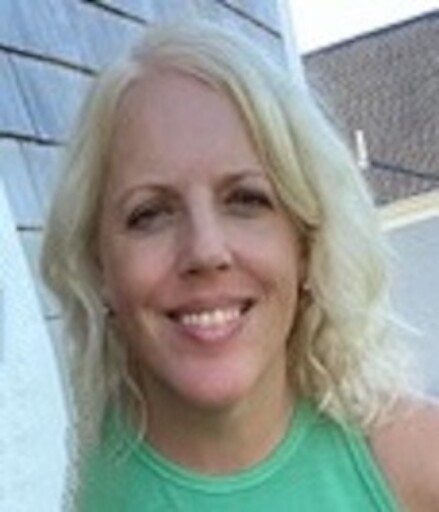 Jennifer M. Gomm Profile Photo