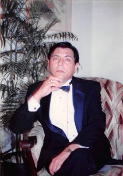 Reynaldo Shears Flores Profile Photo