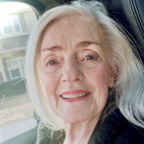Betty Louise Holt Profile Photo
