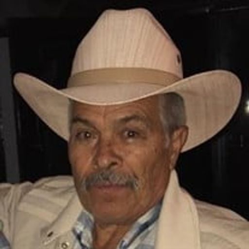 Arnoldo Becerra Profile Photo