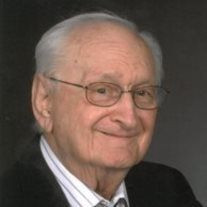 Michael M. Scialla Dr.