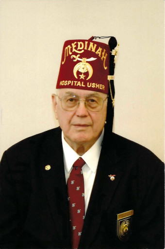 Robert W. Gillfillan Profile Photo