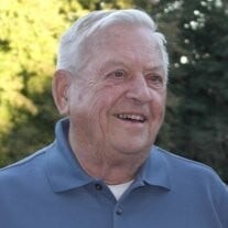 Gordon L.  Hanson Profile Photo