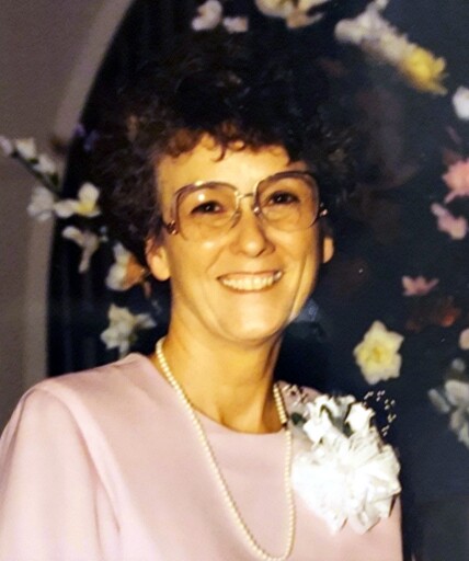 Betty Bradford's obituary image