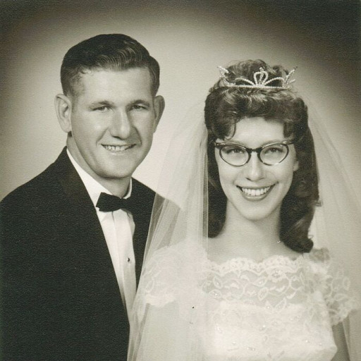 Earl & Nancy Weinkauf Profile Photo