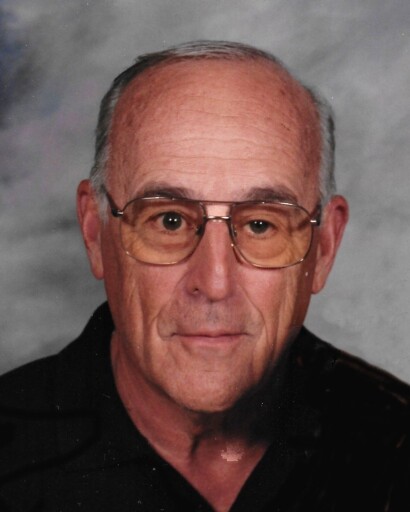 Earl (Dick) R. Bigelow's obituary image