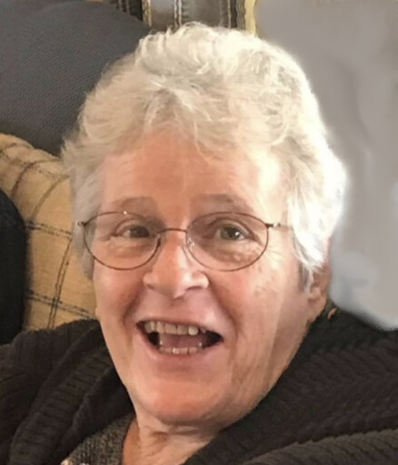 Maureen R. “Mo” (Mcmanus) Beneway