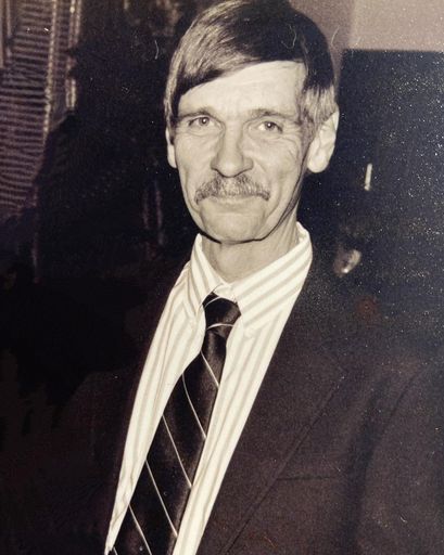 Dave Bowen Obituary April 29, 2024 Riemann Family Funeral Homes