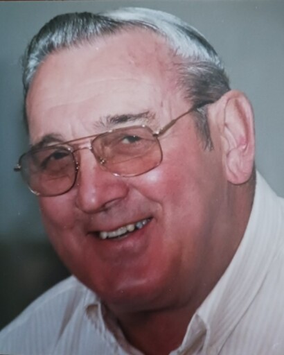 Albert L. Weller's obituary image