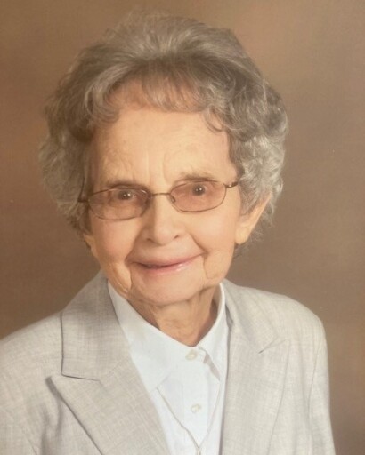 Evelyn Wise Salak's obituary image