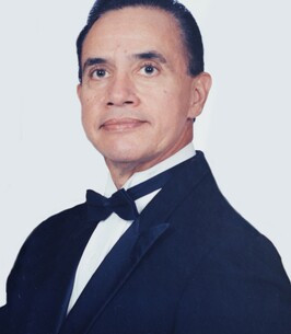 Robert "Bob" Palacios