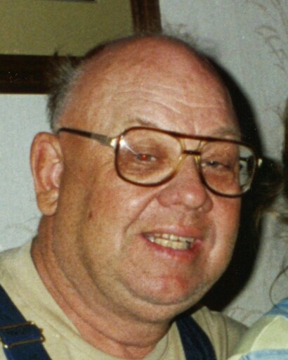 James Howard Dahlen's obituary image
