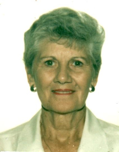 Julia Megredy Profile Photo