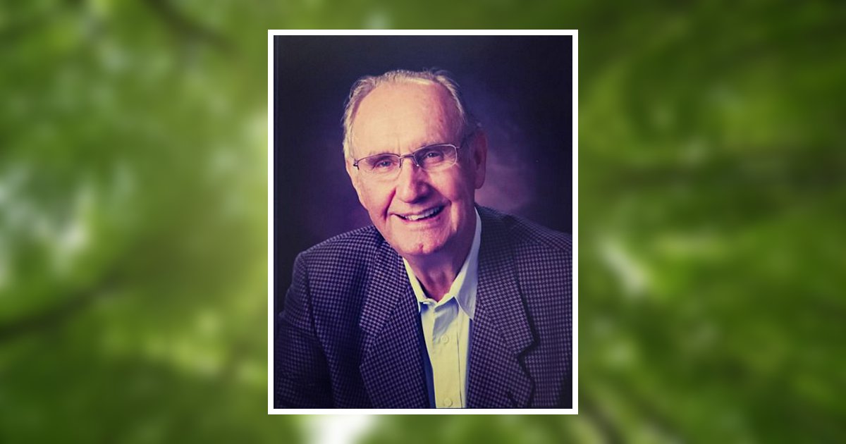 Portrait of Gene Arnold Gohlke