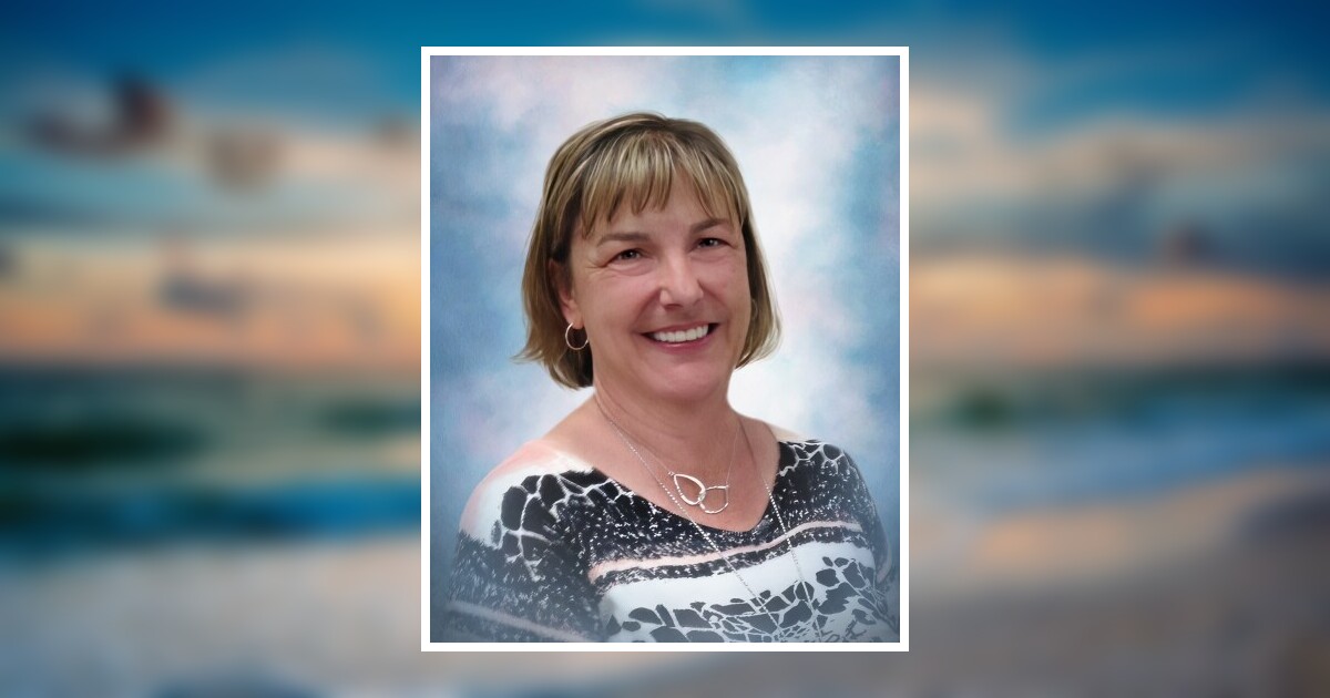 Suzanne Green Obituary 2023 - The Donohue Funeral Homes Inc.