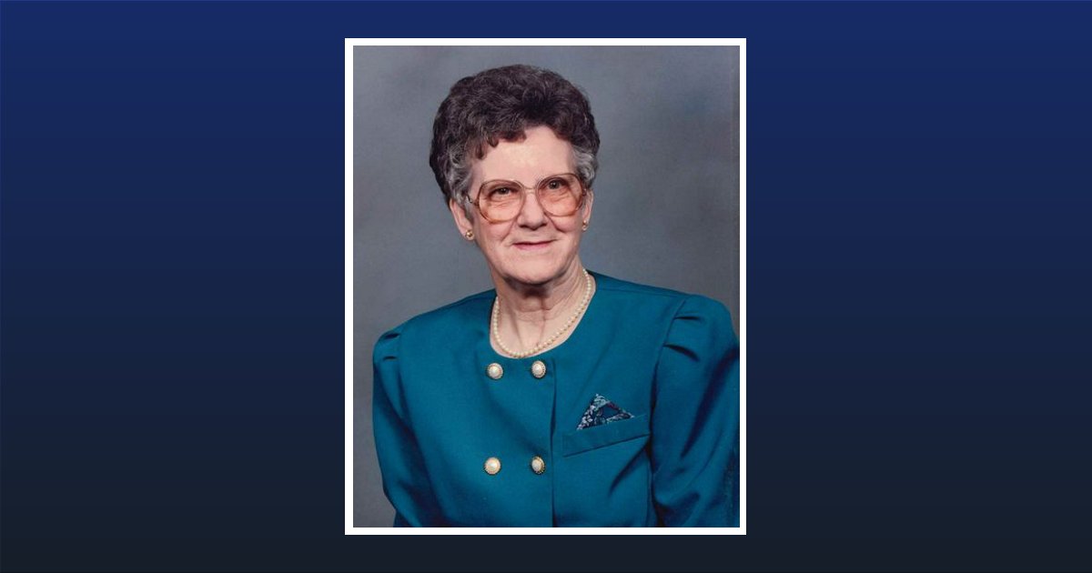 Portrait of Bobbie Raley Born