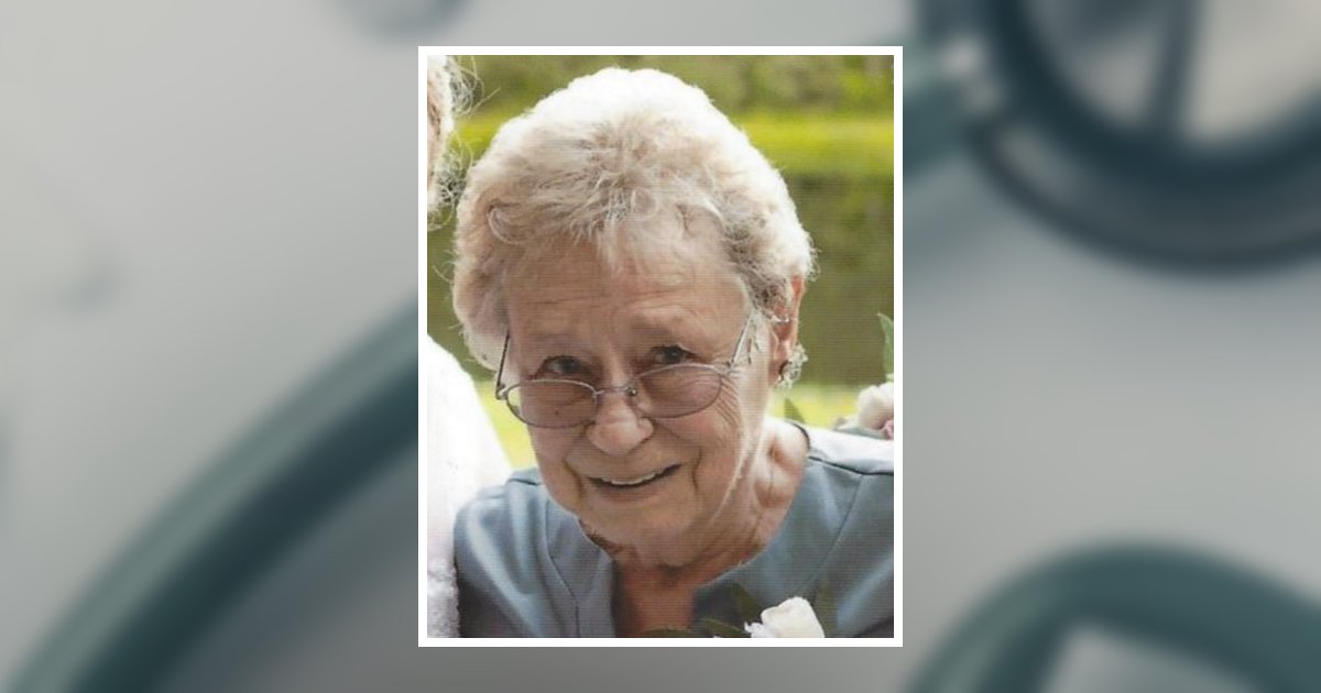 MaryJo DeFilippis Obituary 2024 PerryKomdat Funeral Chapel