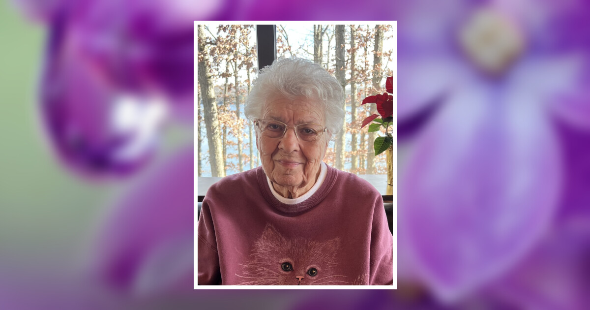 Opal Myers Obituary 2024 - CS Fredlock - Hinkle Fenner Funeral Home