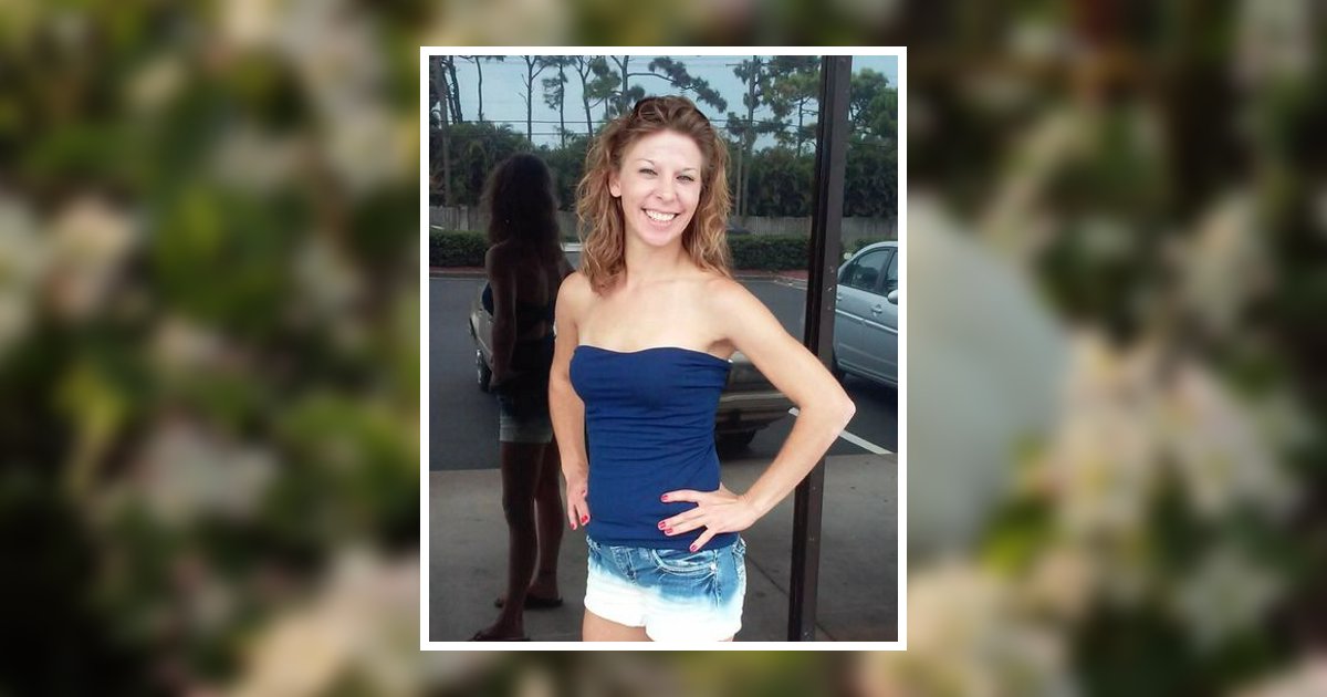 Portrait of Nicole Tara Unser