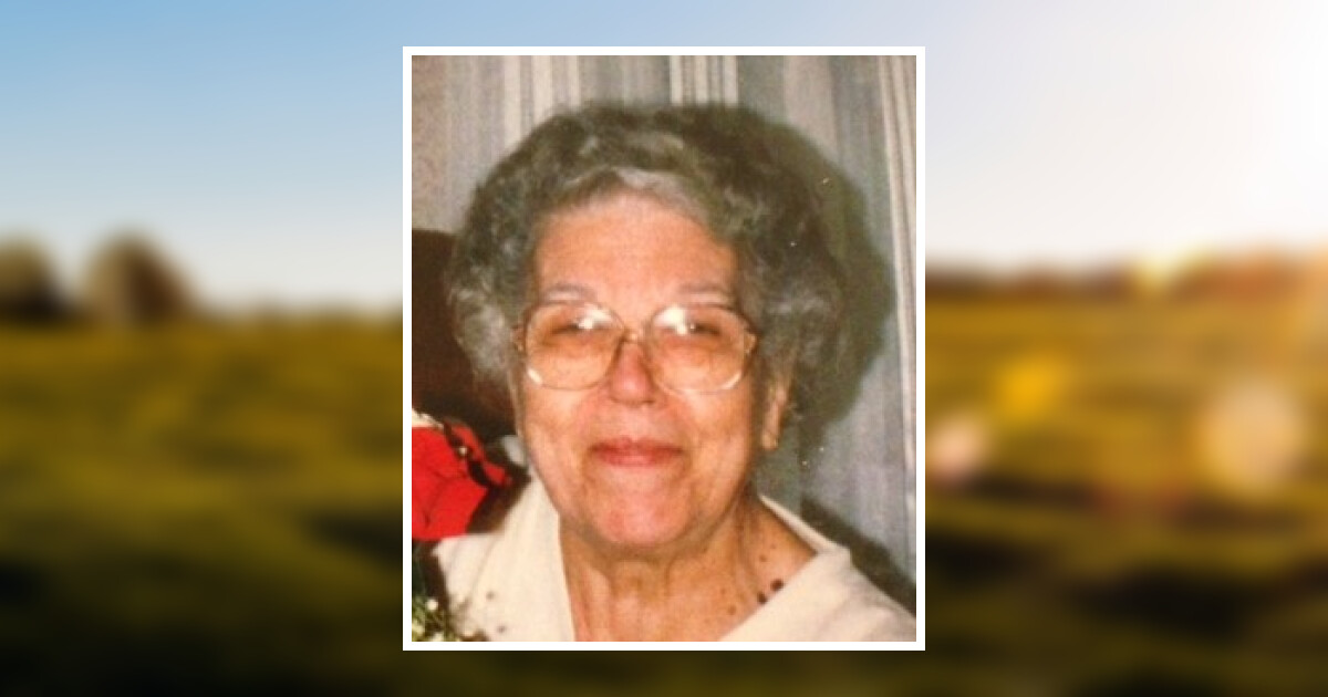 Evelyn J. (Paradis) Manna Obituary 2020 - Nardolillo Funeral Home