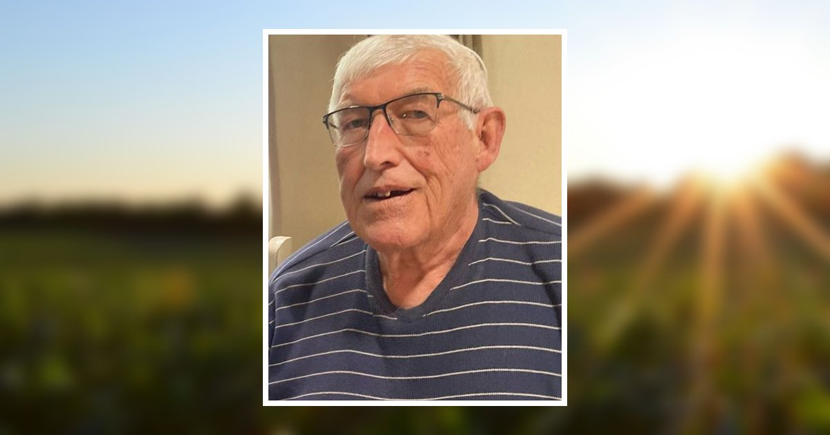 Leander A. "Lee" Oppermann Obituary, Lomira, WI