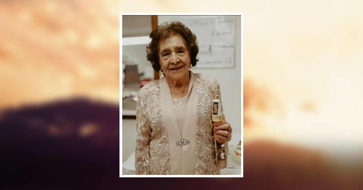Eva Nava Obituary, Roselle, IL