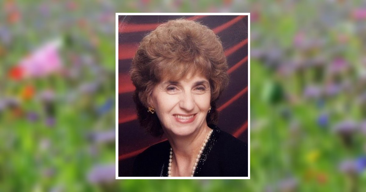 Portrait of Linda Hess Long