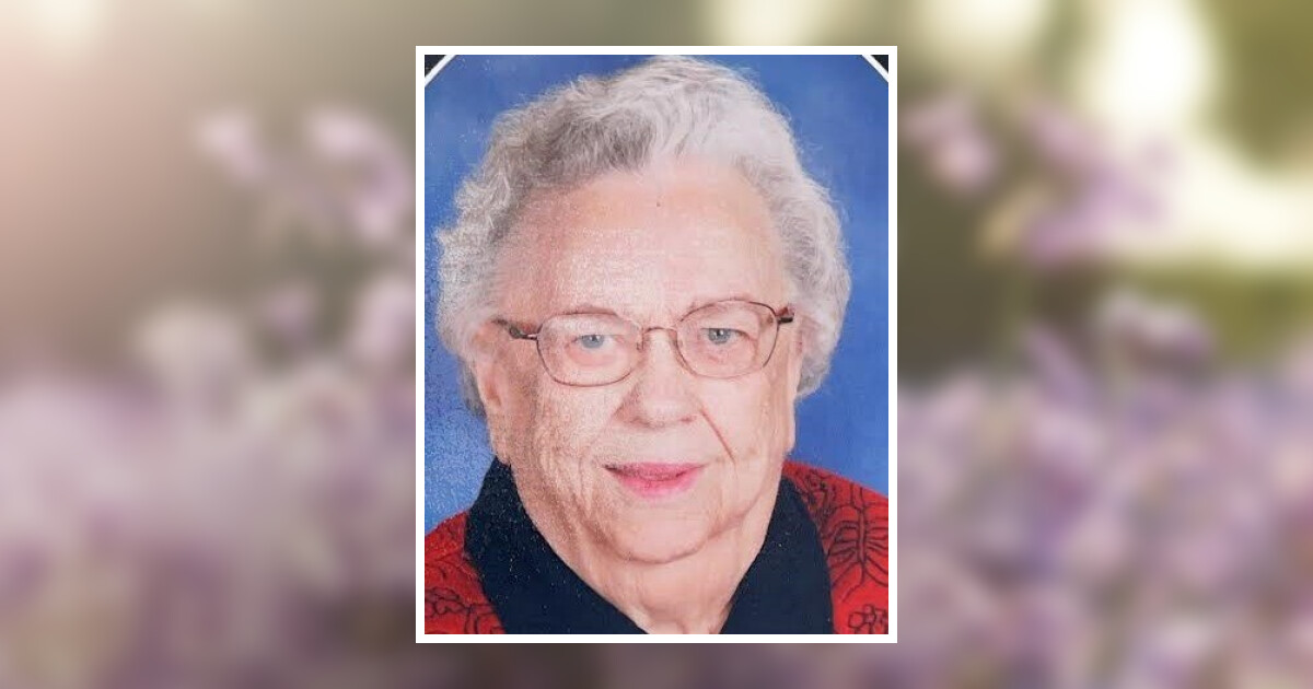 Phyllis Rosenow Obituary 2024 - Johnson-Hagglund Ertl Funeral Home