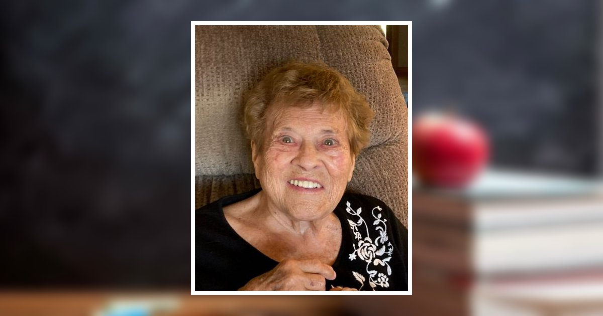 Helen Fitzwater Obituary, Davis, WV