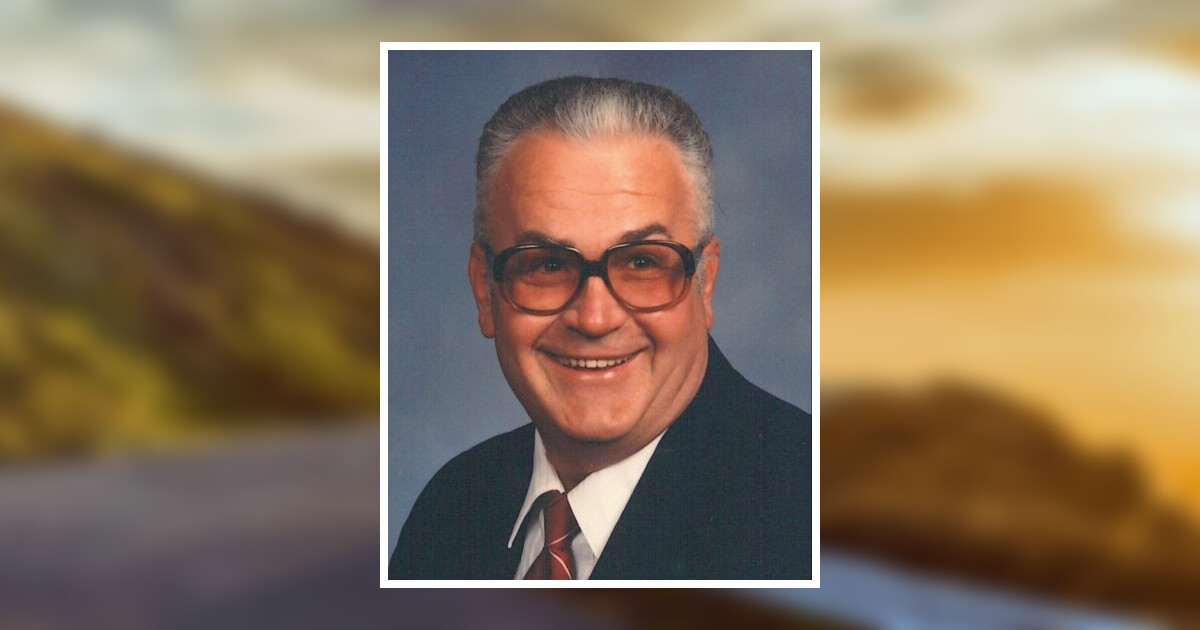 Ken William Halliday Obituary 2023 - Worlein-Hoff Funeral Homes