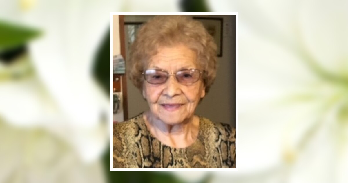 Dulcinea Martinez Obituary 2024 - DeVargas Funeral Home & Crematory