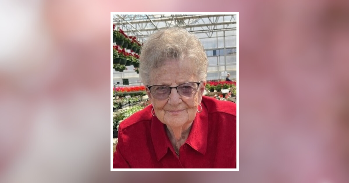 Shirley Starr Obituary 2024 - Esterdahl Mortuary & Crematory