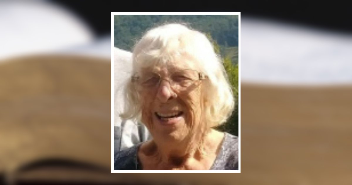 Joan Carolyn Easter Obituary, Stuart, VA