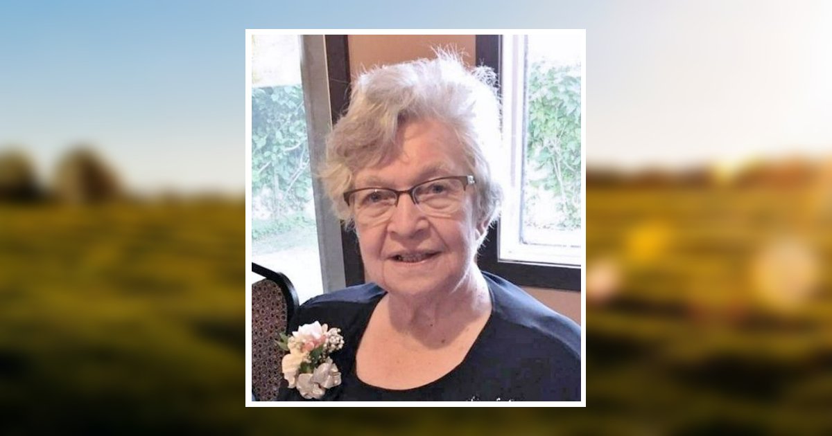 Helen Epp (nee Hildebrand) Obituary 2022 Wiebe Funeral Home