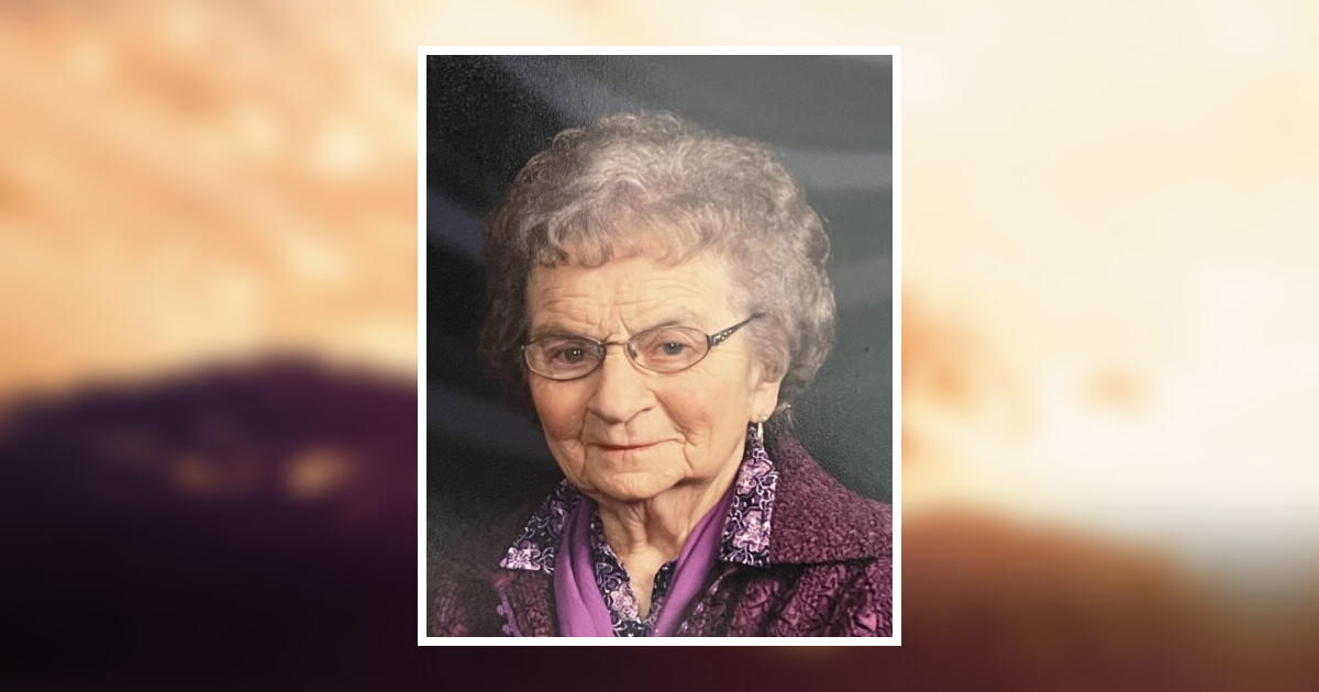 Naomi Hofer Obituary 2023 - Walter Funeral Homes