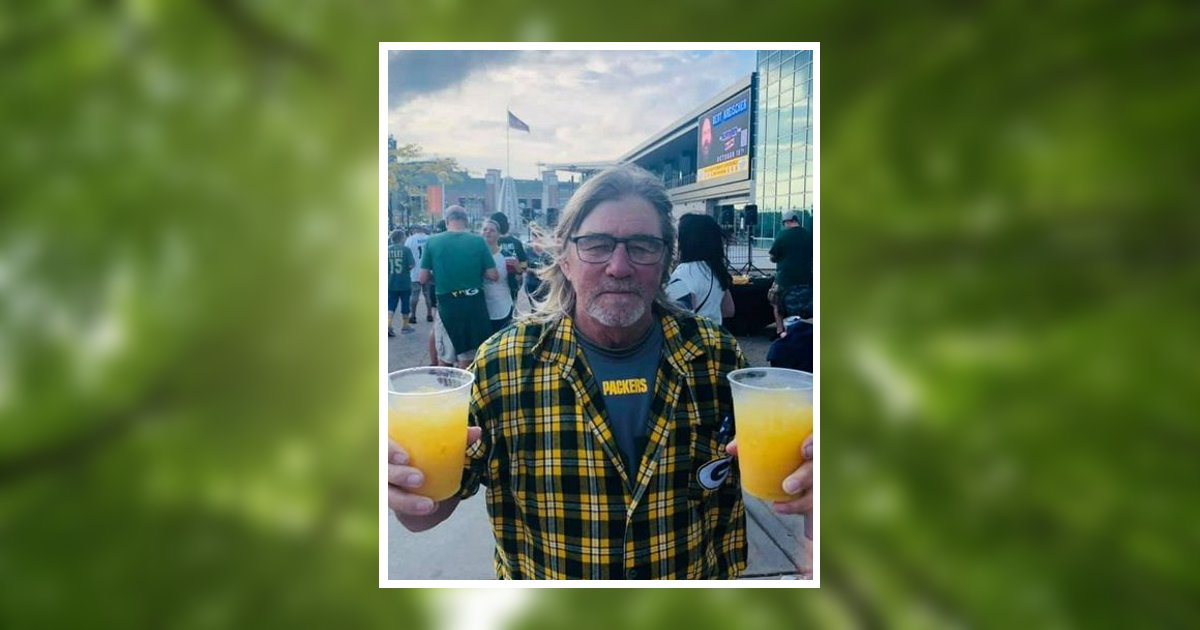 Roger "Reggie" Owen Wojahn