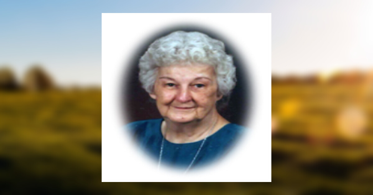 Patricia Farrington Obituary 2009 - Hillier Funeral Home & Cremations