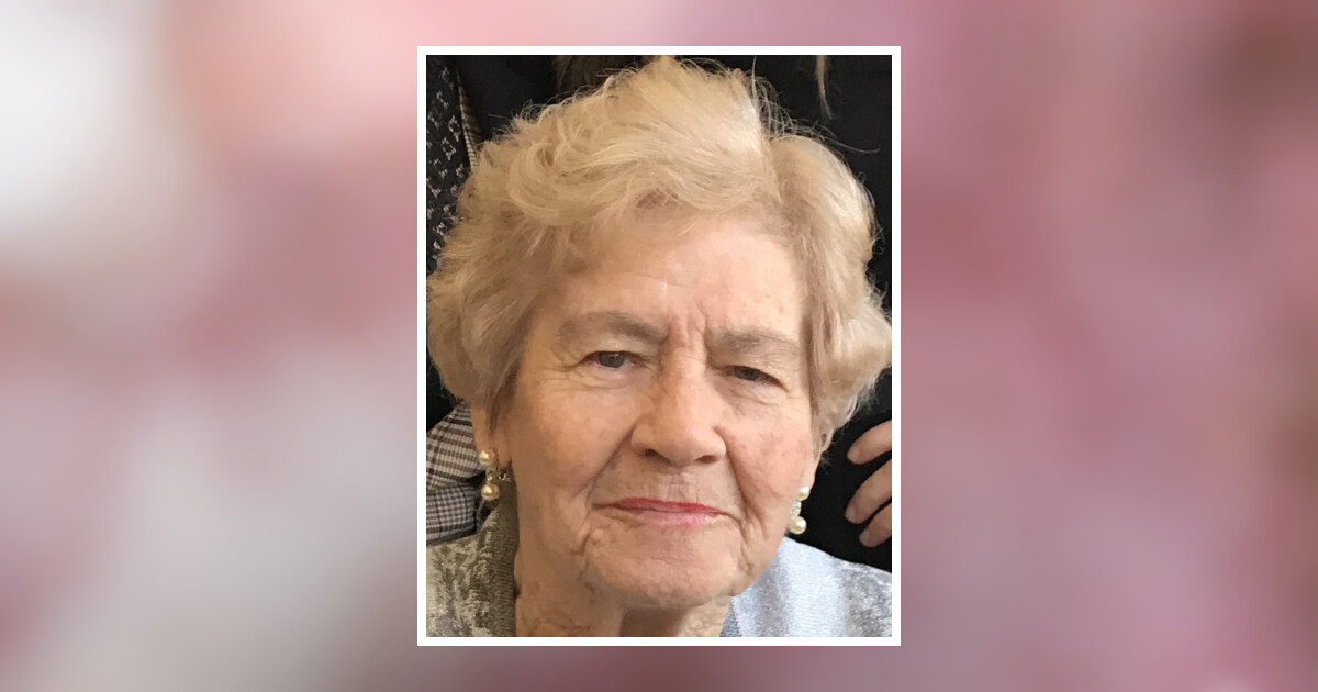 Marion Burke Obituary April 17, 2024 - Riewerts Memorial Home