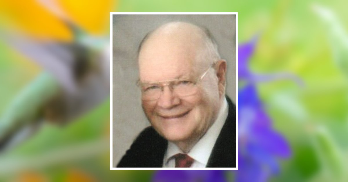 Robert D. Crown Obituary, Waukesha, WI