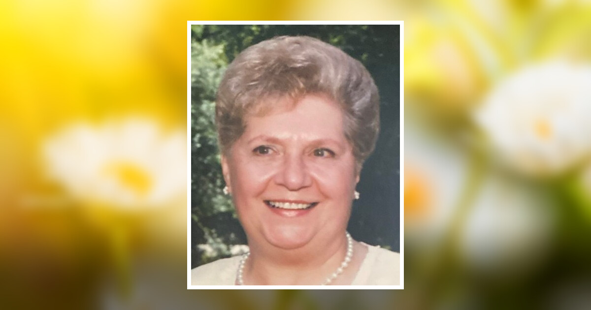 Evelyn Margaret Pastor Obituary 2022 - Striffler Family Funeral Homes