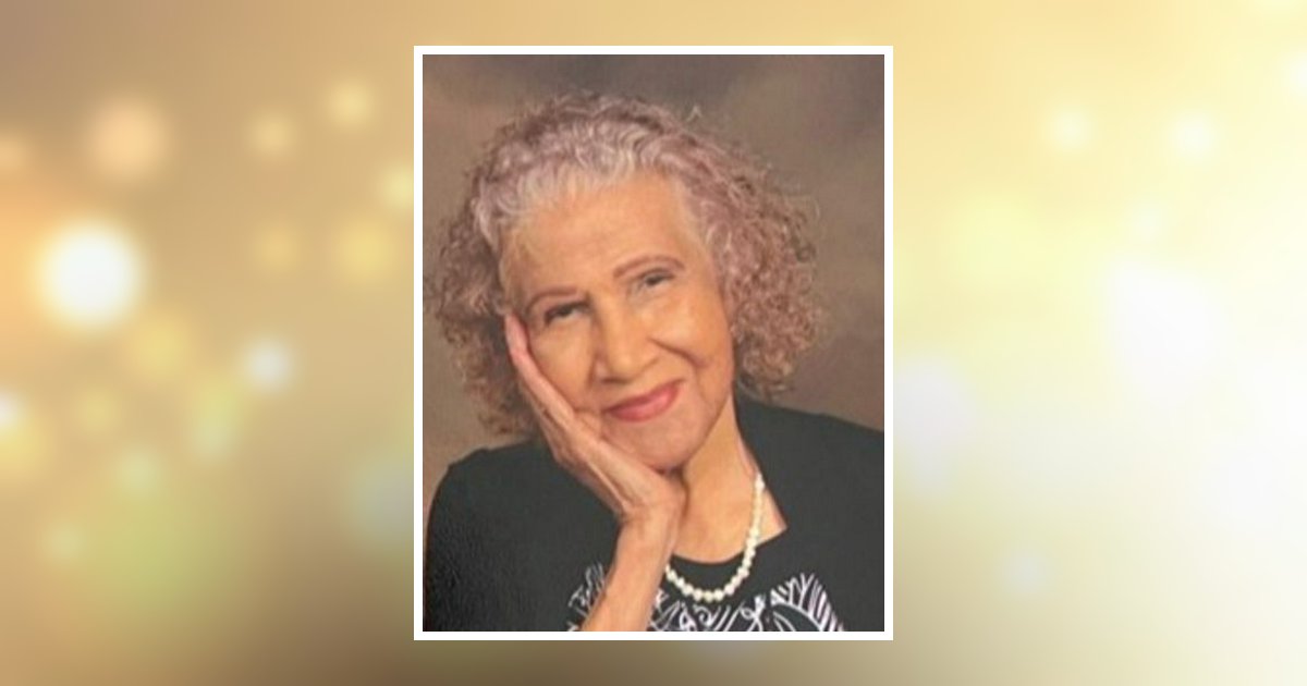 Claudia Veronica Straughn Obituary 2024 T.M. Ralph Funeral Homes