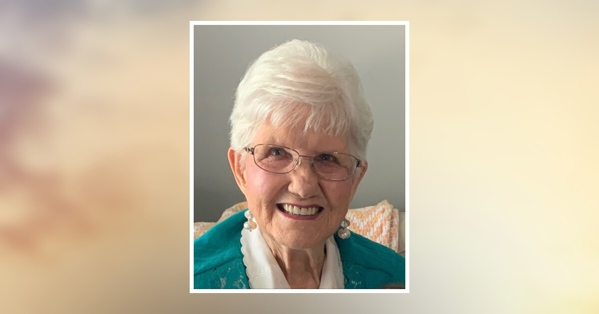 Christine Elizabeth Lee Obituary 2024 - Mccullough Funeral Home