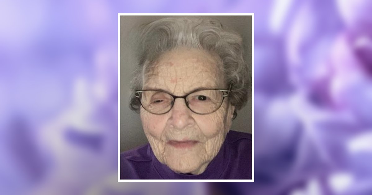 Geneva P. Kuhl Obituary, Watertown, WI