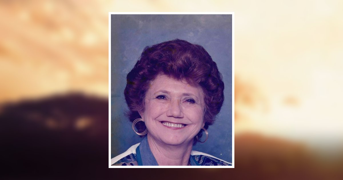 Suzanne Marie Bowles Obituary 2023 Riemann Family Funeral Homes