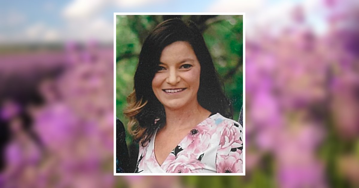 Ashley Marie Giesbrecht Obituary March 6, 2026 - Martens Warman Funeral home