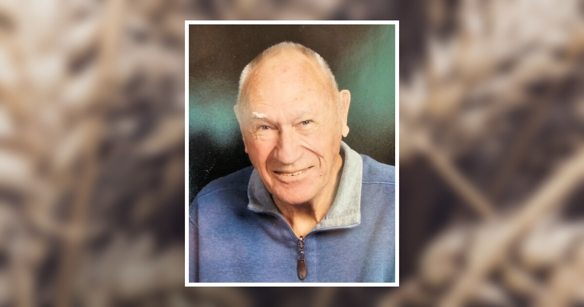 Melvin Loeschke Obituary July 20, 2024 - Mundwiler & Larson Funeral Homes