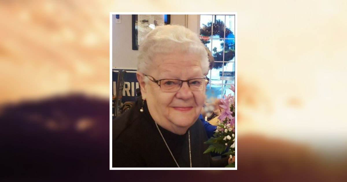 Virginia "Ginny" S. Lee Obituary, Belle, MO